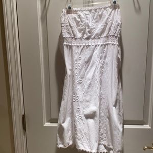 medium strapless white dress, cool tie in the back
